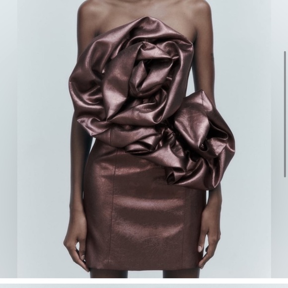 ZARA METALLIC BROWN ROSE 3D STRAPLESS DRESS - Picture 3 of 9